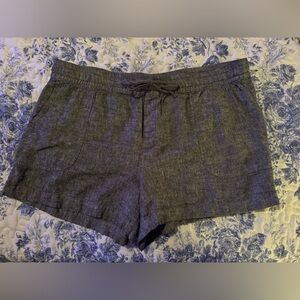 New York & company soho Women's Gray Casual Shorts